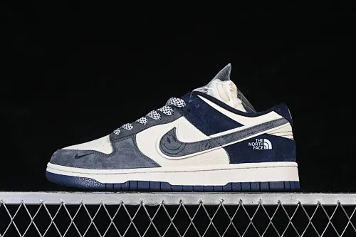 All Categories Nk SB Dunk Series Nk SB Dunk Low High-end Customized Low-top Shoes Nike SB Dunk Low North Face Co-branded Beige and Blue Smiley Anniversary High-end Customized Low-top Casual Shoes MN1688-102